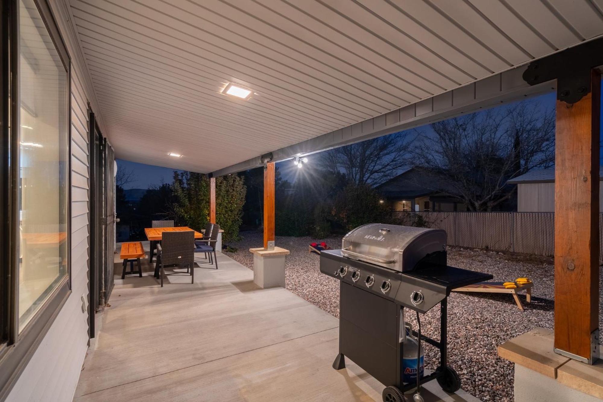 Mountainview Zen Retreat With Hot Tub, Game Room, Close To Old Town Cottonwood Bagian luar foto